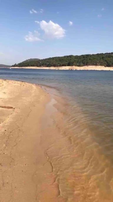 Precioso Piso En La Playa De Madrid A 45 Min Del Centro De La Ciudad Apartment San Martín de Valdeiglesias Екстериор снимка